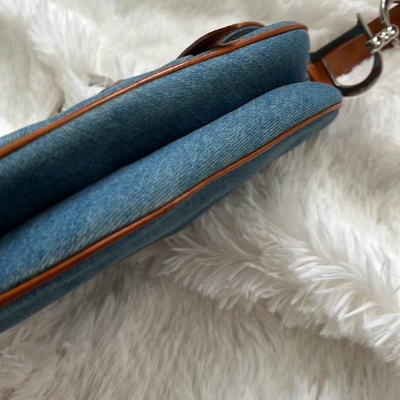 Dior 2000s limited edition Denim floral embroidered saddle bag - Picture 5 of 8